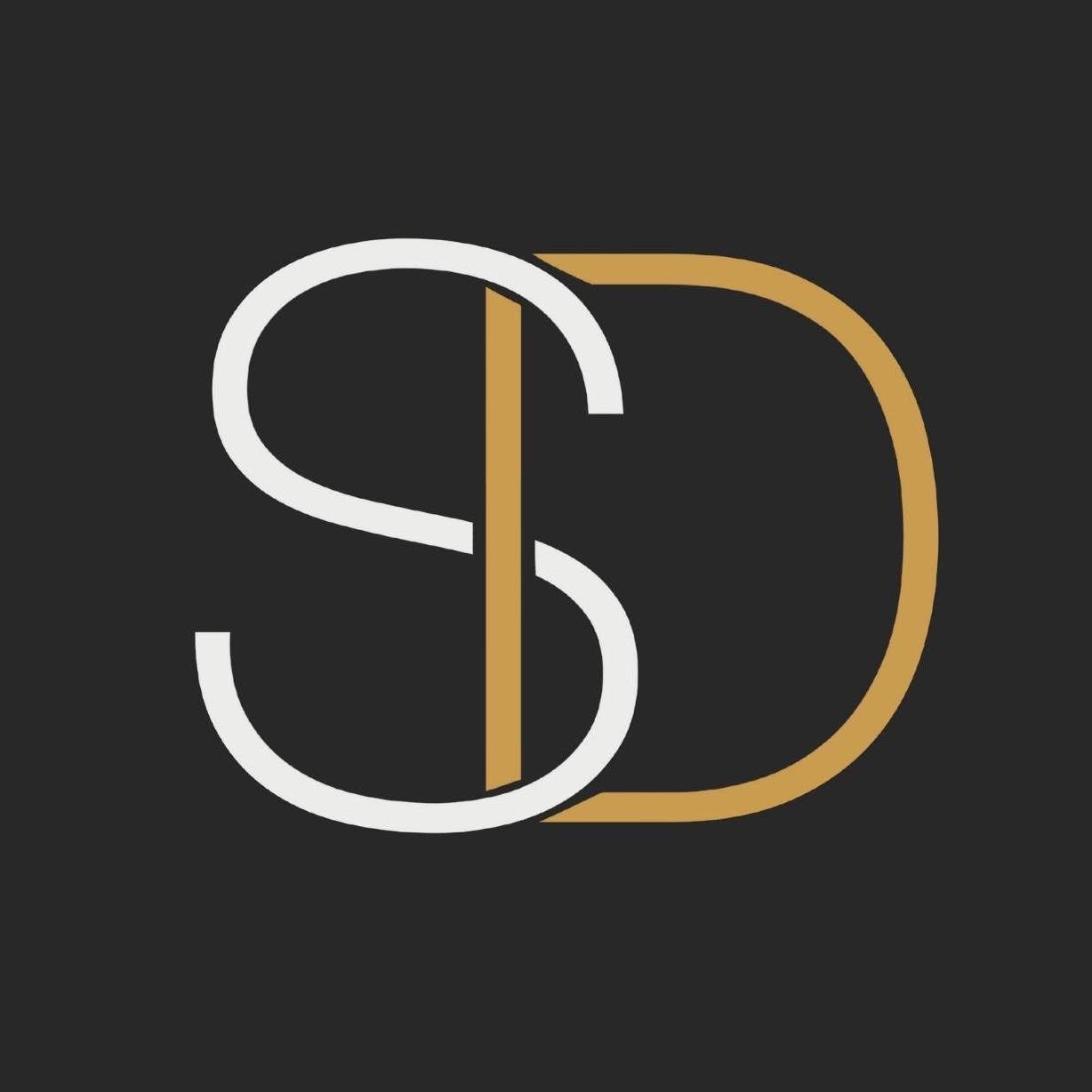 Salon  D in Dallas